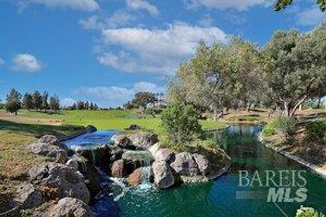 319 Cedar Ridge Dr, Rio Vista, CA 94571