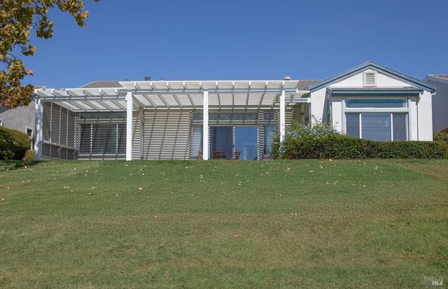 319 Cedar Ridge Dr, Rio Vista, CA 94571