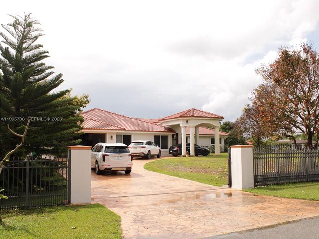 4931 SW 167th Ave, Southwest Ranches, FL 33331