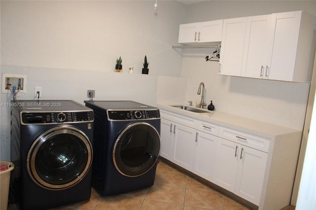 4931 SW 167th Ave, Southwest Ranches, FL 33331