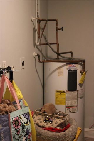 4931 SW 167th Ave, Southwest Ranches, FL 33331