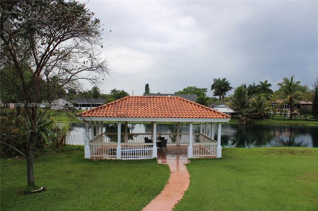 4931 SW 167th Ave, Southwest Ranches, FL 33331