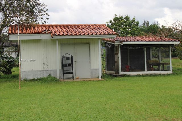 4931 SW 167th Ave, Southwest Ranches, FL 33331