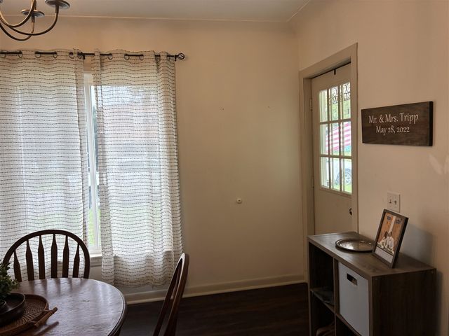 109 E Isabelle Street, Belding, MI 48809