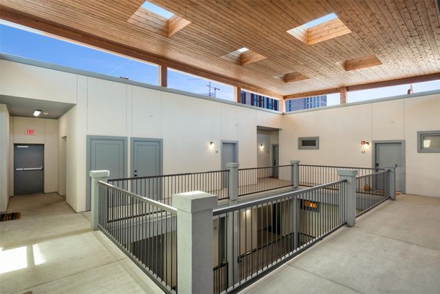 908 Nueces ST 44, Austin, TX 78701