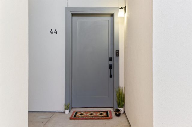 908 Nueces ST 44, Austin, TX 78701