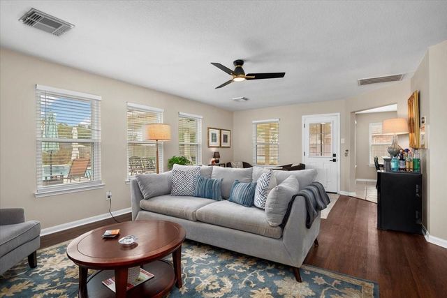 32319 Archer Park, Conroe, TX 77385