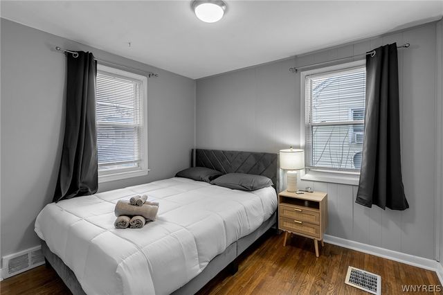 87 Virginia Road, Cheektowaga, NY 14225