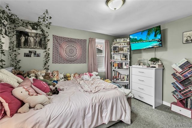 87 Virginia Road, Cheektowaga, NY 14225