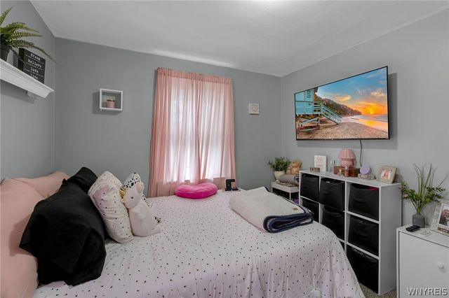 87 Virginia Road, Cheektowaga, NY 14225