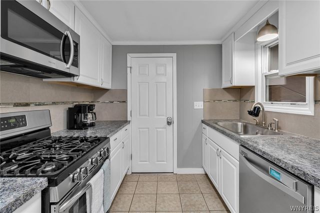 87 Virginia Road, Cheektowaga, NY 14225