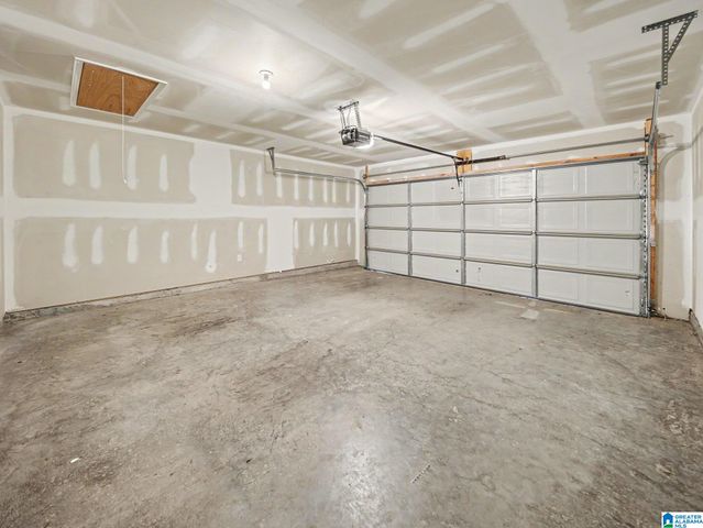 135 HUNTERS COVE, Odenville, AL 35120