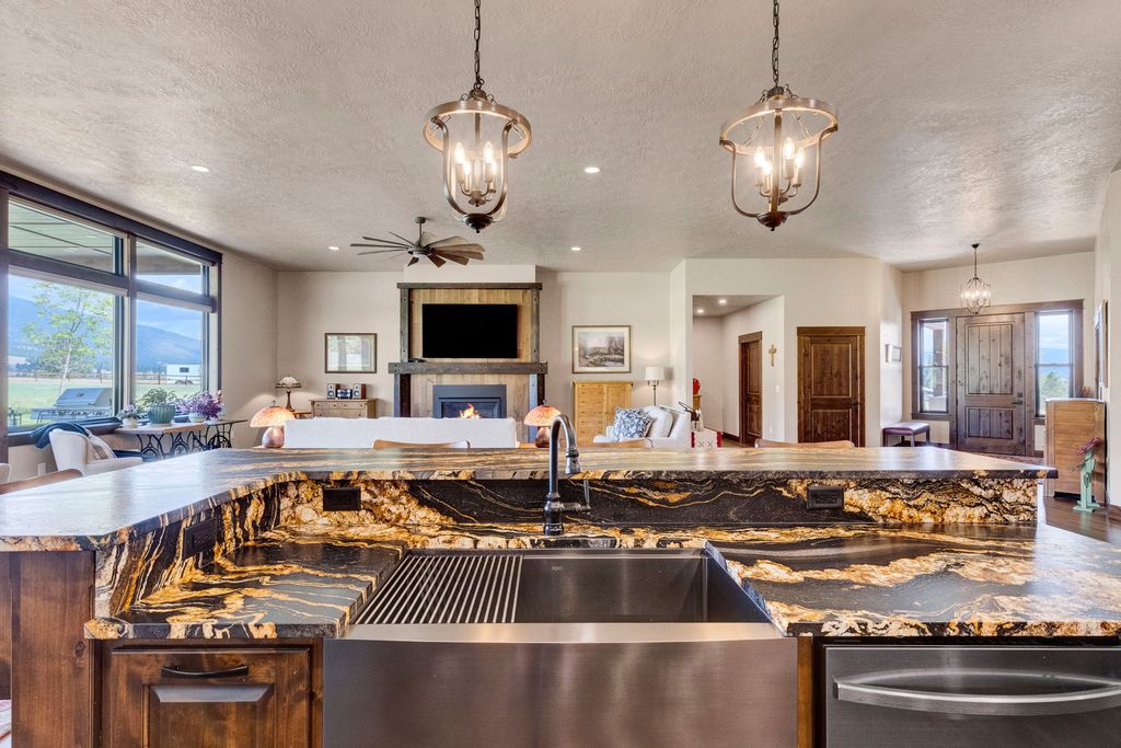 2339 Hamby Lane, Victor, MT 59875 photo 23