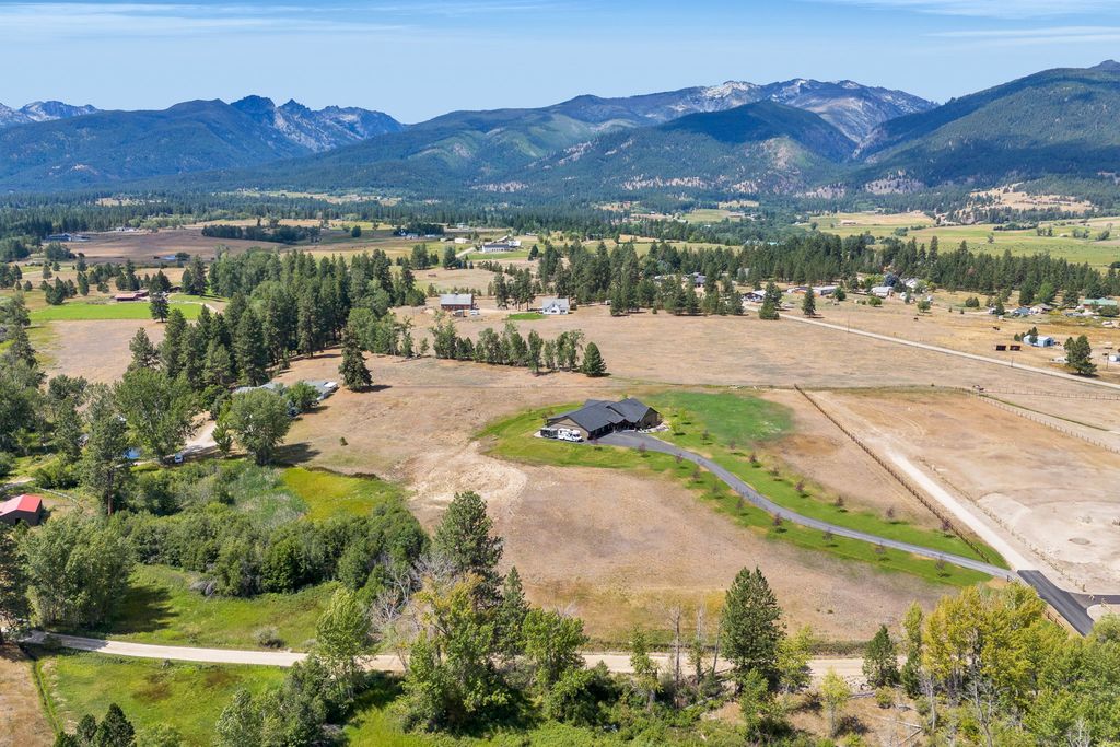 2339 Hamby Lane, Victor, MT 59875 photo 72