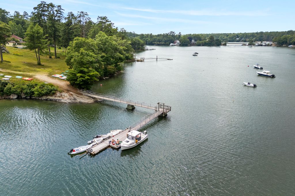154 Indian Rest Road, Harpswell, ME 04079 — exterior