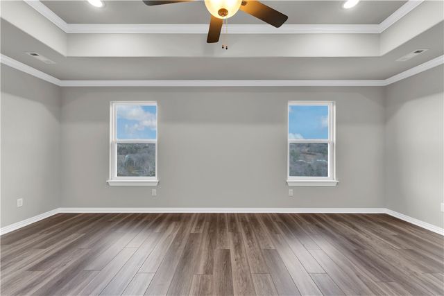 195 Tonya Loop, Huntsville, AR 72740