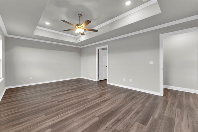 195 Tonya Loop, Huntsville, AR 72740