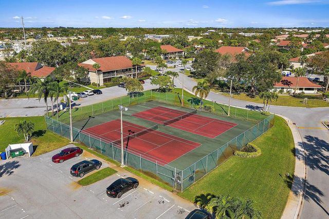 6540 Chasewood Drive F, Jupiter, FL 33458