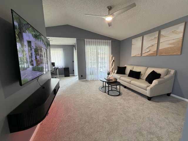 6540 Chasewood Drive F, Jupiter, FL 33458