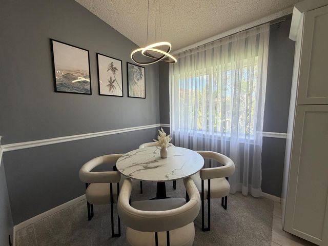 6540 Chasewood Drive F, Jupiter, FL 33458