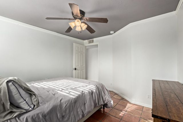 3730 E Kings Avenue, Phoenix, AZ 85032