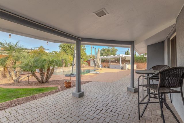 3730 E Kings Avenue, Phoenix, AZ 85032