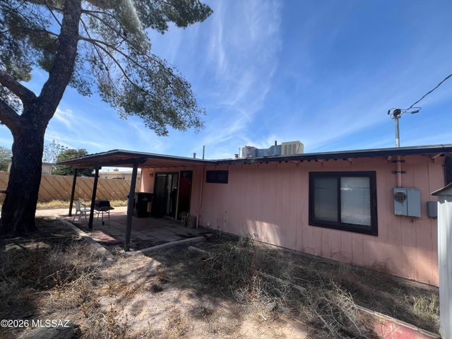 5038 E Baker Street, Tucson, AZ 85711