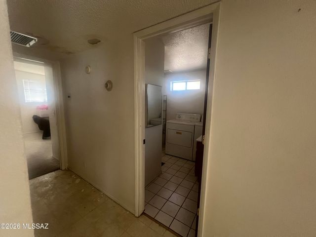 5038 E Baker Street, Tucson, AZ 85711