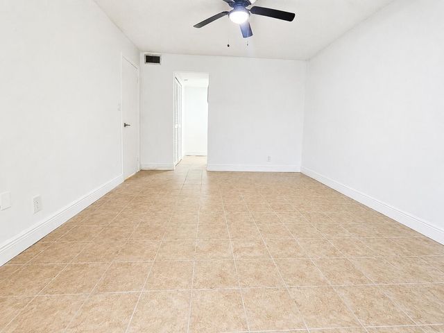 1401 NE Miami Gardens Drive 180, Miami, FL 33179