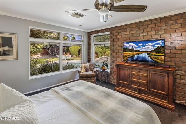 3611 N 53rd Street, Phoenix, AZ 85018