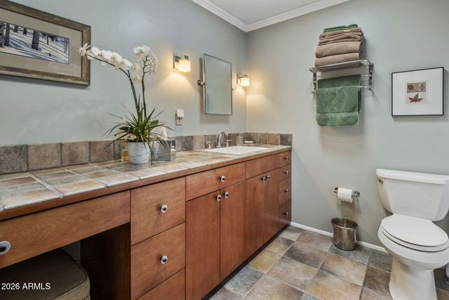 3611 N 53rd Street, Phoenix, AZ 85018