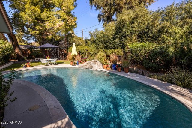 3611 N 53rd Street, Phoenix, AZ 85018