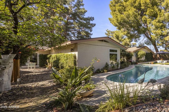 3611 N 53rd Street, Phoenix, AZ 85018