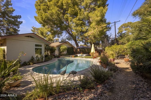 3611 N 53rd Street, Phoenix, AZ 85018