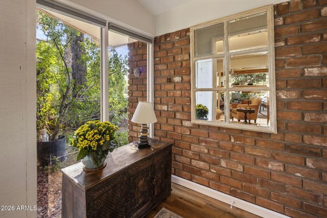 3611 N 53rd Street, Phoenix, AZ 85018