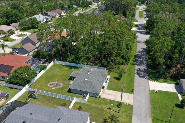 21 LAKE CHARLES LANE, Palm Coast, FL 32137