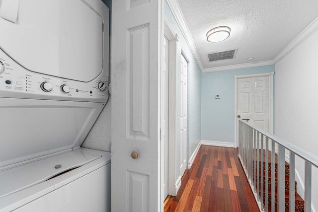 139 Sparrow 4b, Royal Palm Beach, FL 33411