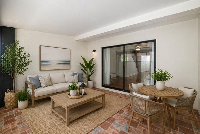 139 Sparrow 4b, Royal Palm Beach, FL 33411