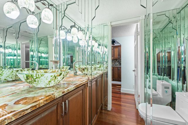 139 Sparrow 4b, Royal Palm Beach, FL 33411