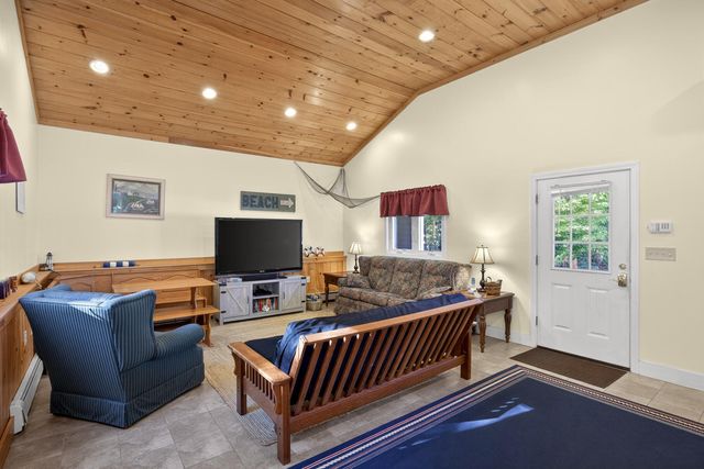 695 Cable Road, Eastham, MA 02642