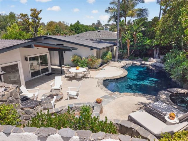13132 Barrett Hill Circle, North Tustin, CA 92705