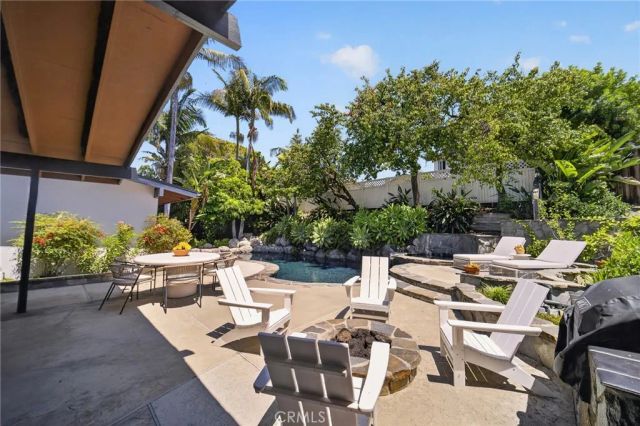 13132 Barrett Hill Circle, North Tustin, CA 92705
