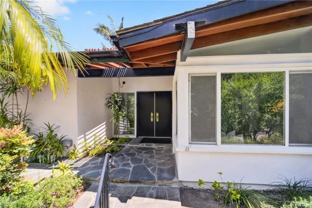13132 Barrett Hill Circle, North Tustin, CA 92705