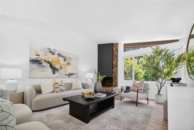 13132 Barrett Hill Circle, North Tustin, CA 92705