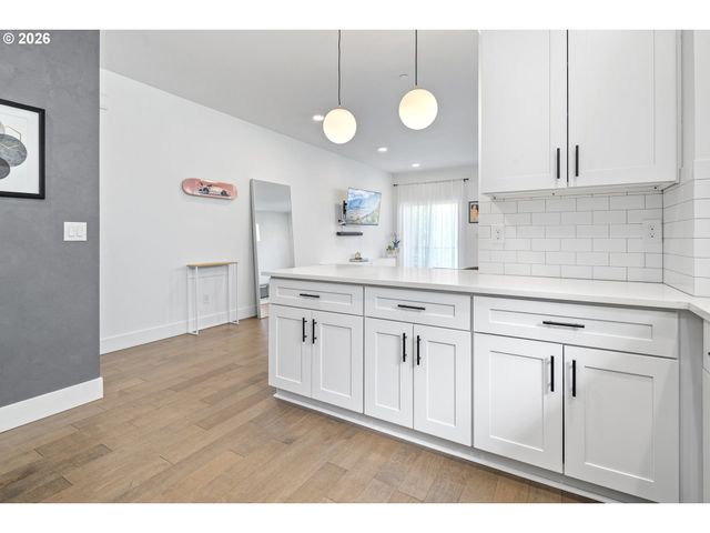 4209 Se 80TH Ave, Portland, OR 97206