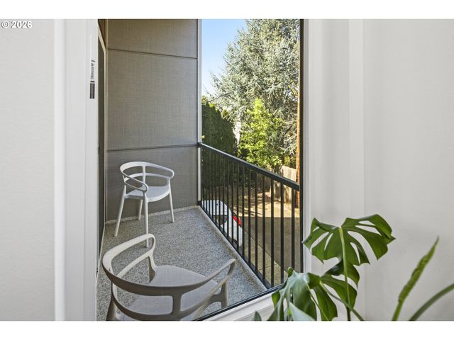 4209 Se 80TH Ave, Portland, OR 97206