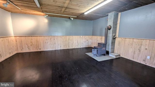 2011 HALFMOON VALLEY RD, Port Matilda, PA 16870