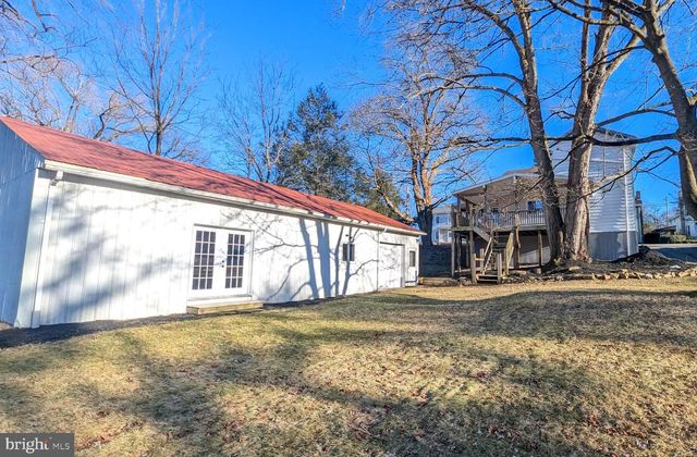 2011 HALFMOON VALLEY RD, Port Matilda, PA 16870