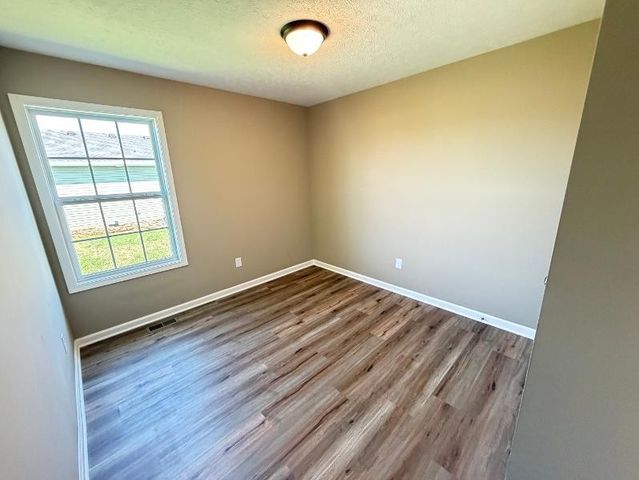 332 Slagtown Rd, Cowan, TN 37318