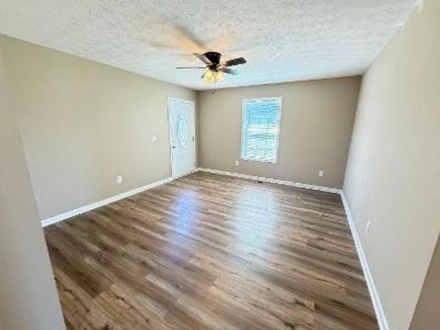 332 Slagtown Rd, Cowan, TN 37318